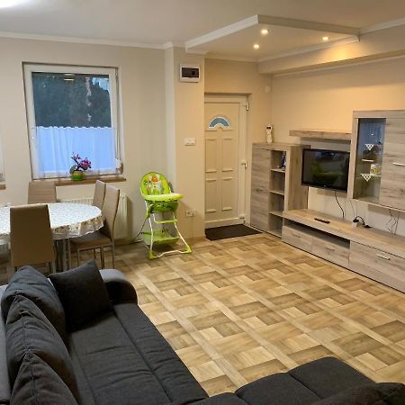 Gazlang Apartman ハイデゥソボスロー エクステリア 写真